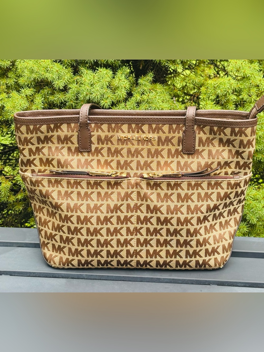 💗Michael Kors Jet Set Signature MK Brown Zip Tote Shoulder Bag💗
